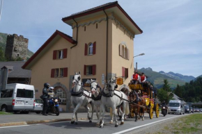 Sust Lodge am Gotthard Hospental